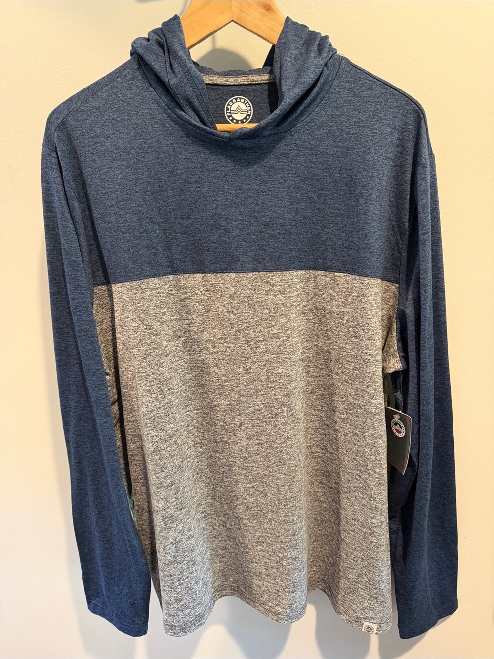 Men's Flag & Anthem Large Colorblock Madeflex Performance Hooded Long Sleeve Tee